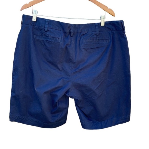 Lands End size 16W shorts women’s, navy - Picture 2 of 3